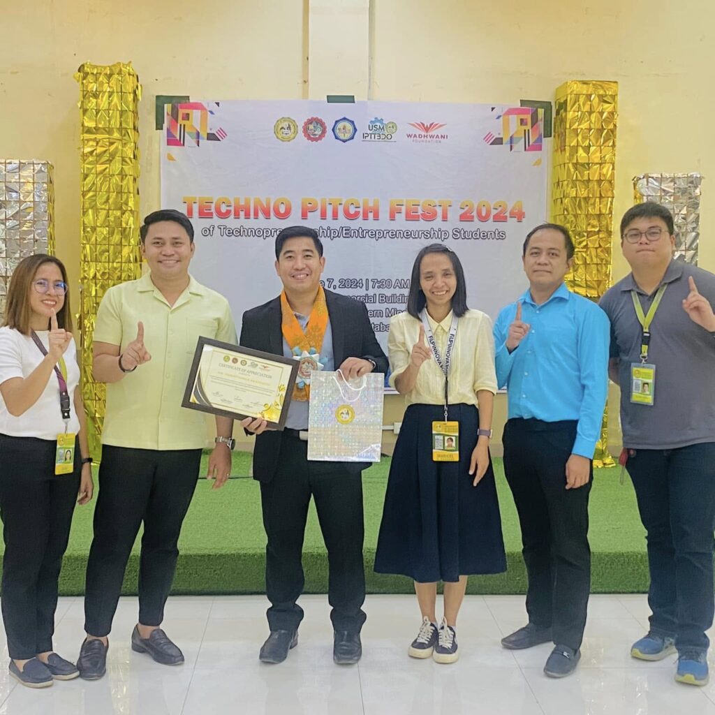 Evaluating innovative startup ideas and guiding aspiring entrepreneurs toward viable business solutions